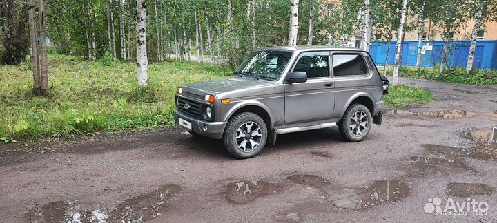 LADA 4x4 (Нива) 1.7 МТ, 2021, 15 000 км