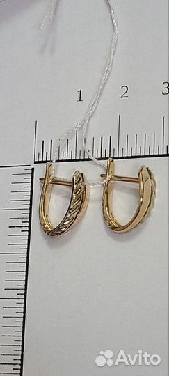 Золотые серьги