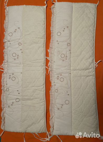 Бортики (бампер) в детскую кроватку 7 предметов