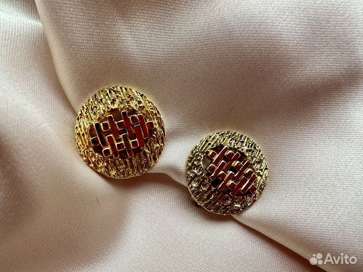 Винтажные клипсы маркированные