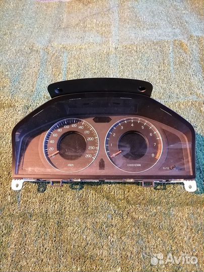 Спидометр (панель приборов) 31270898AA Volvo V70 B