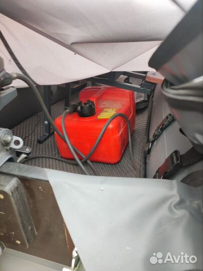 Лодочный мотор 2 -х тактный 5 л с Yamaha