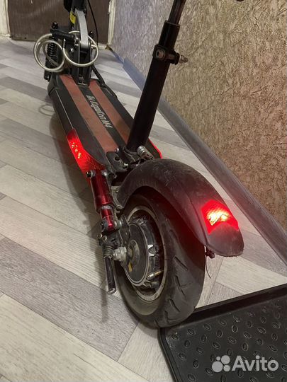 Электросамокат kugoo m4