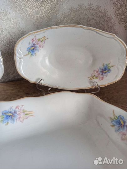 Сервировочное блюдо, 2 шпротницы Коростень фарфор