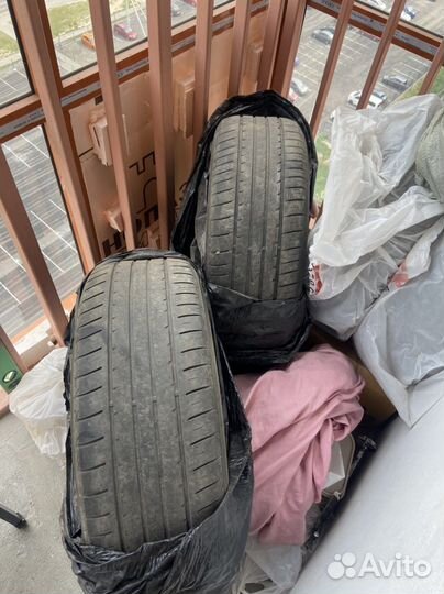 Hankook Dynamic RA03 225/60 R17