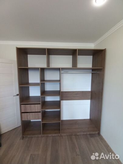 Стенка в гостиную