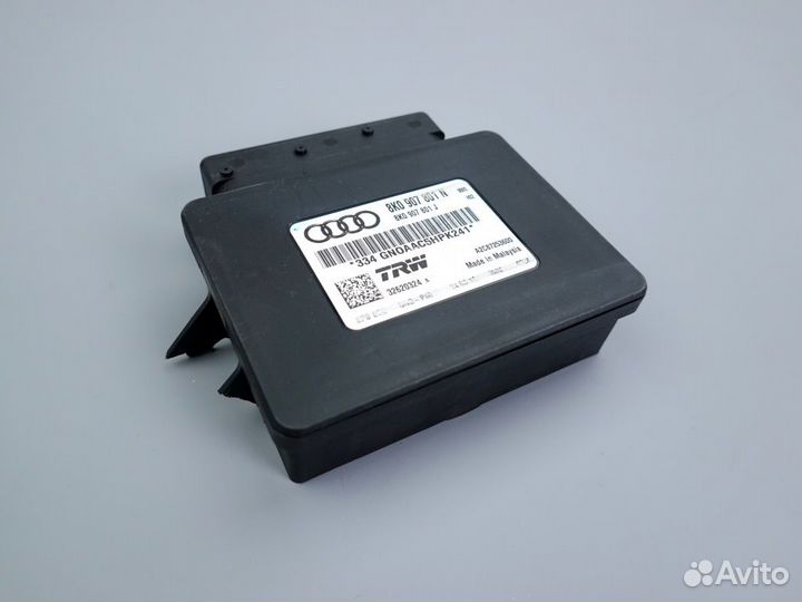 Блок управления парковочным тормозом Audi A4 B8