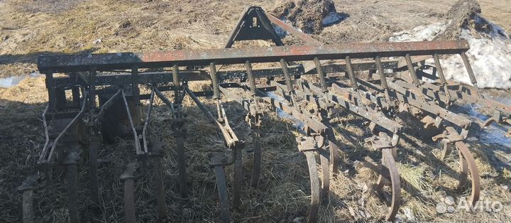 Продам пружинный культиватор для мтз