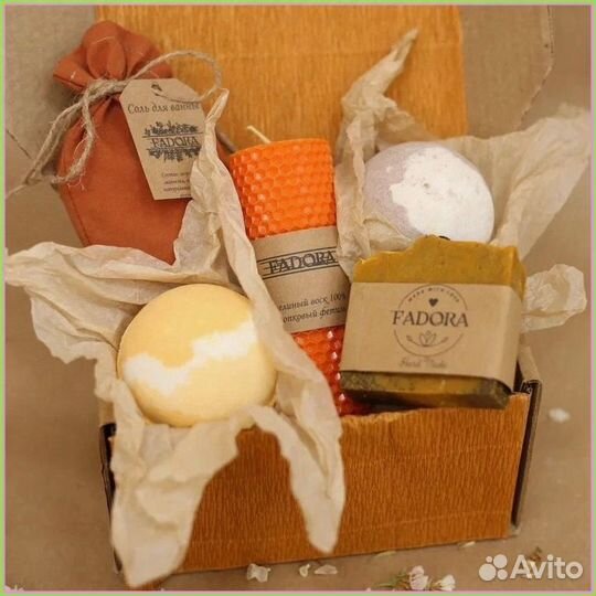 Подарочный набор косметики подарок подарочный бокс