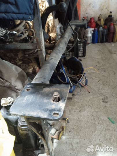 Фаркоп Ауди 100 с4, оригинал