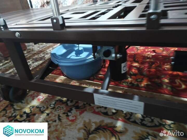 Медицинская кровать DB-11A с туалетным устройством