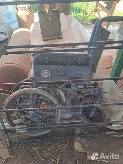 Инвалидная коляска