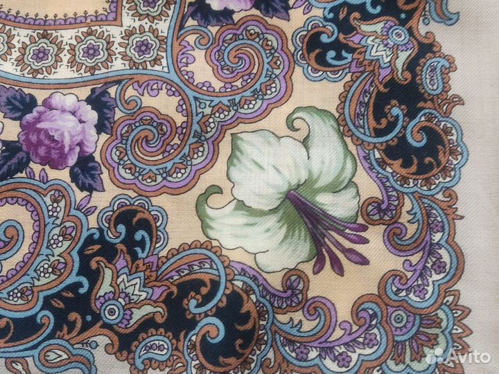 Павлопасадский платок