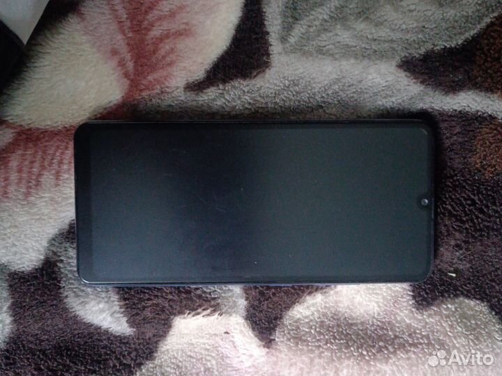Samsung Galaxy A32, 4/64 ГБ