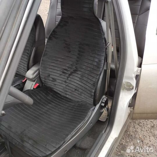 Автомобильные накидки на сиденья