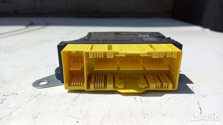 Блок управления SRS Mercedes GLE167