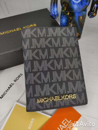 Обложка на паспорт Michael Kors новая