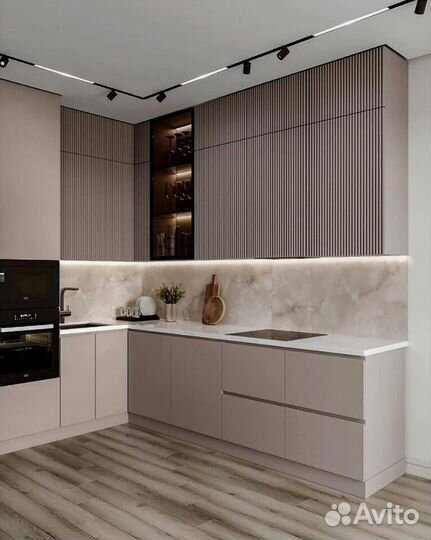 Функциональный кухонный гарнитур