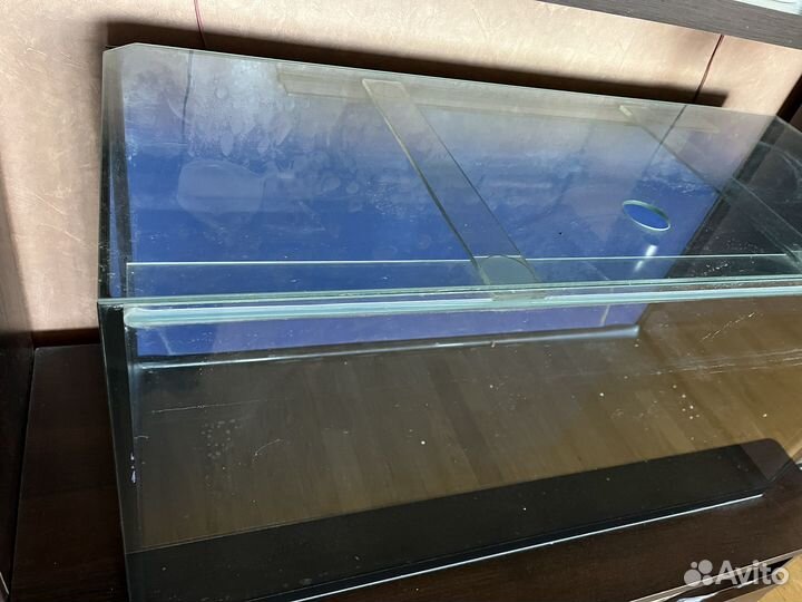 Аквариум с крышкой 300 литров