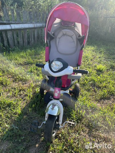 Детский велосипед с ручкой