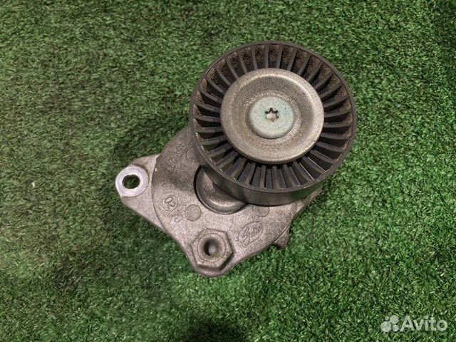 Натяжитель ремня навесного оборудования