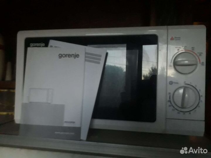 Микроволновая печь Gorenje MO20MW