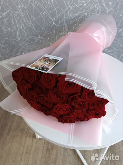 Букет 25 крупных роз