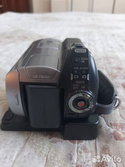 Видеокамера Sony Handycam HDD Hybrid Mega Pixel