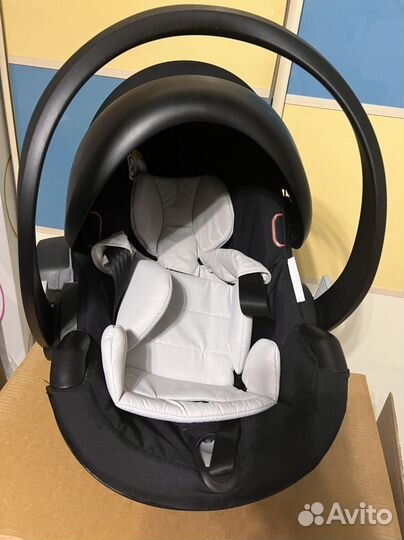 Автокресло -люлькс Stokke