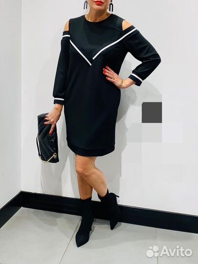 Стильное платье 46