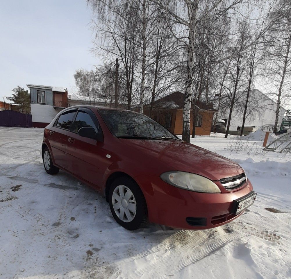 Chevrolet Lacetti: фото владельца