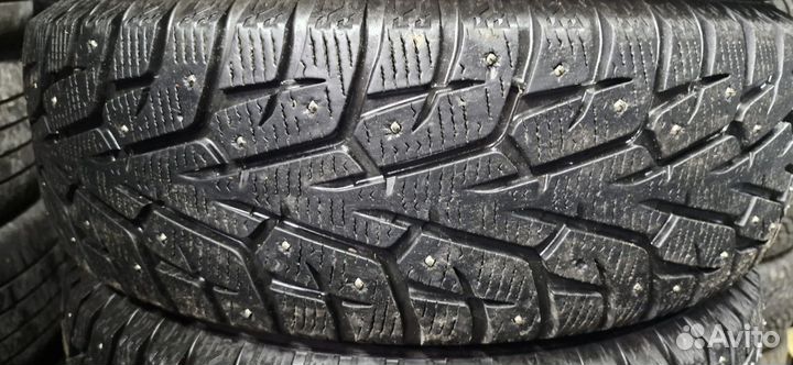 Yokohama Ice Guard IG55 215/65 R16