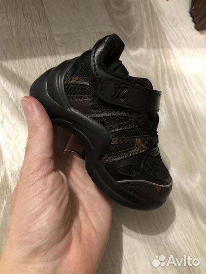 Кроссовки для деток