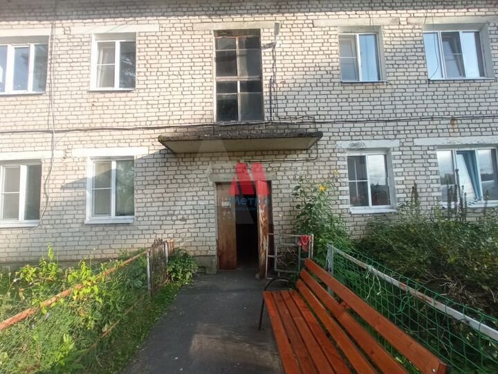 2-к. квартира, 53 м², 1/2 эт.