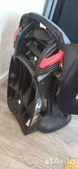 Детское автокресло Bebe Confort 0 - 18 кг