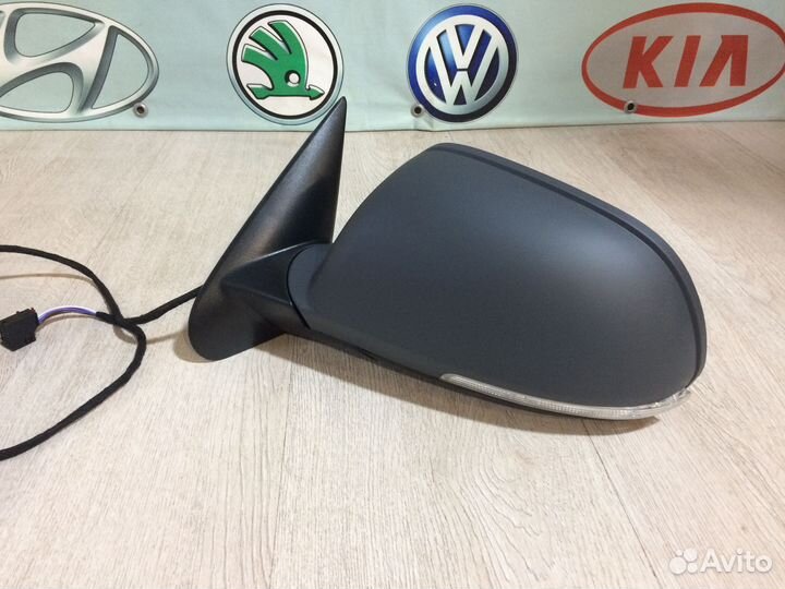 Зеркало левое Шкода Октавия А5 Octavia A5 08-13гг
