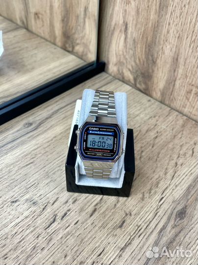 Наручные часы casio