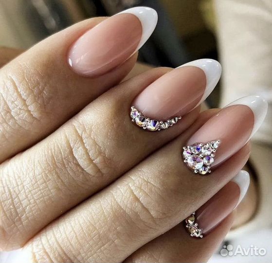 Наращивание ногтей