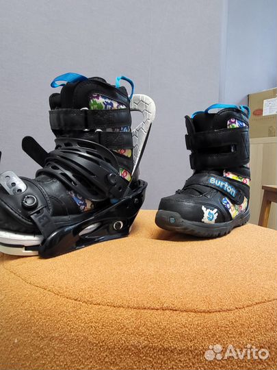 Детский сноуборд+крепления+ботинки
