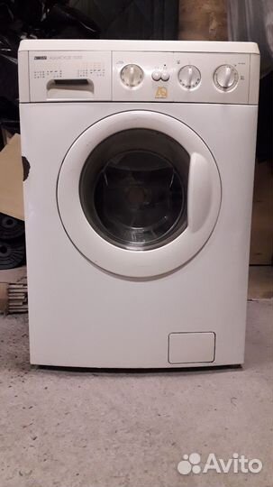 Стиральная машина автомат