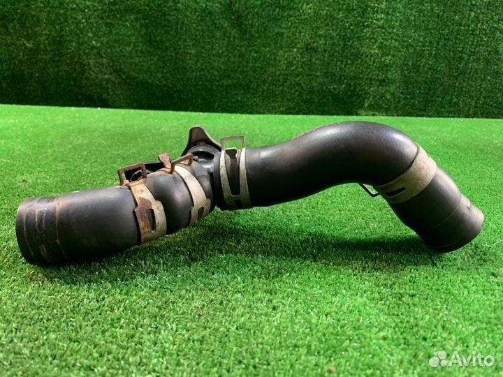 Горловина радиатора Suzuki Escudo TD54W J20A 2005