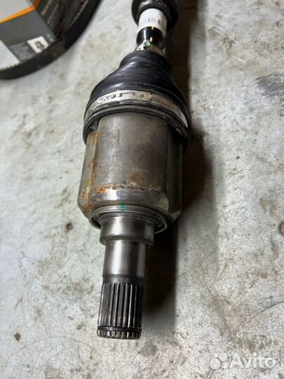 Привод правый передний Exeed LX