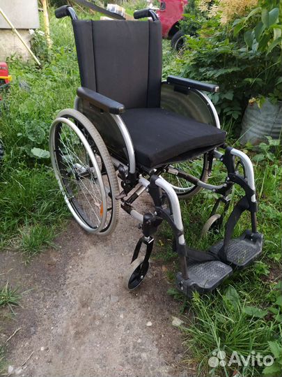 Инвалидная коляска