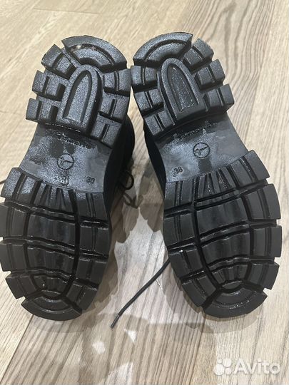 Ботинки tamaris 38 зимние