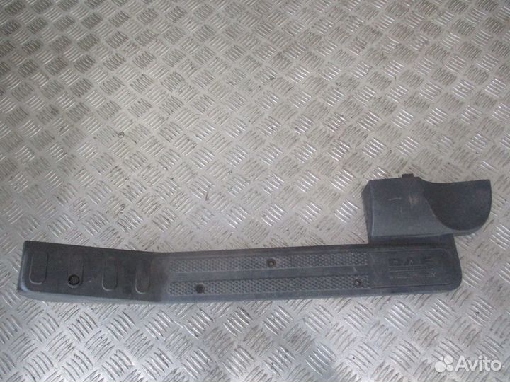 Накладка порога DAF 1867402