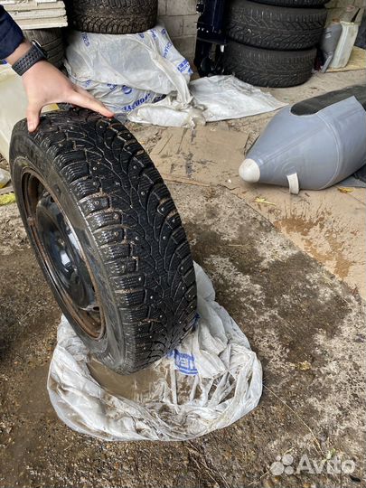 Комплект колес r15 Pirelli Formula Ice 185/65/R15