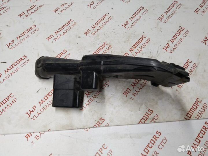 Воздухозаборник Mitsubishi Lancer 9 4G15 2006