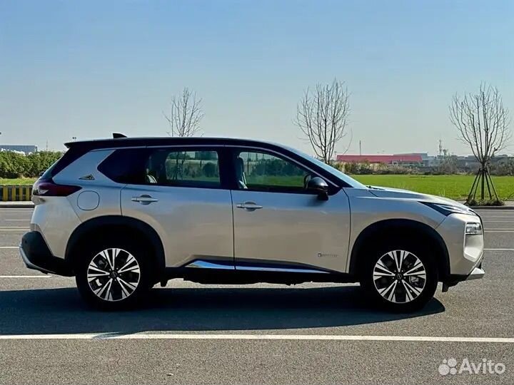 Nissan X-Trail 1.5 AT, 2023, 7 000 км