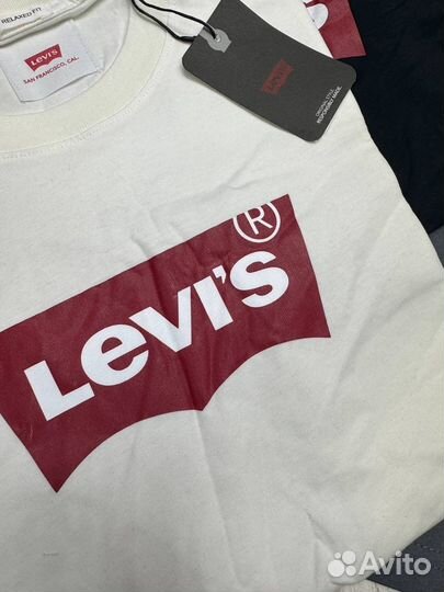 Мужская футболка levis