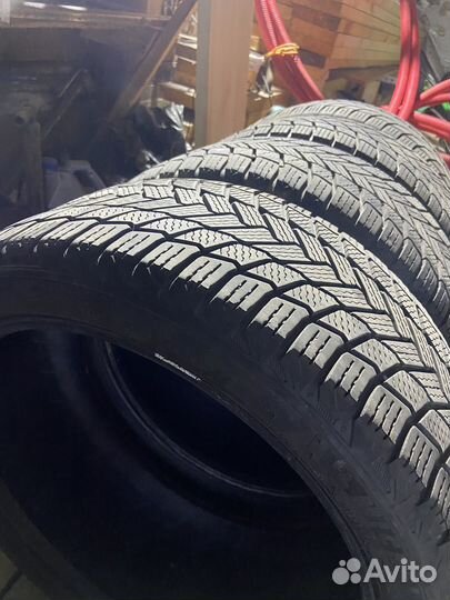 Nankang EX-500 235/40 R18 96